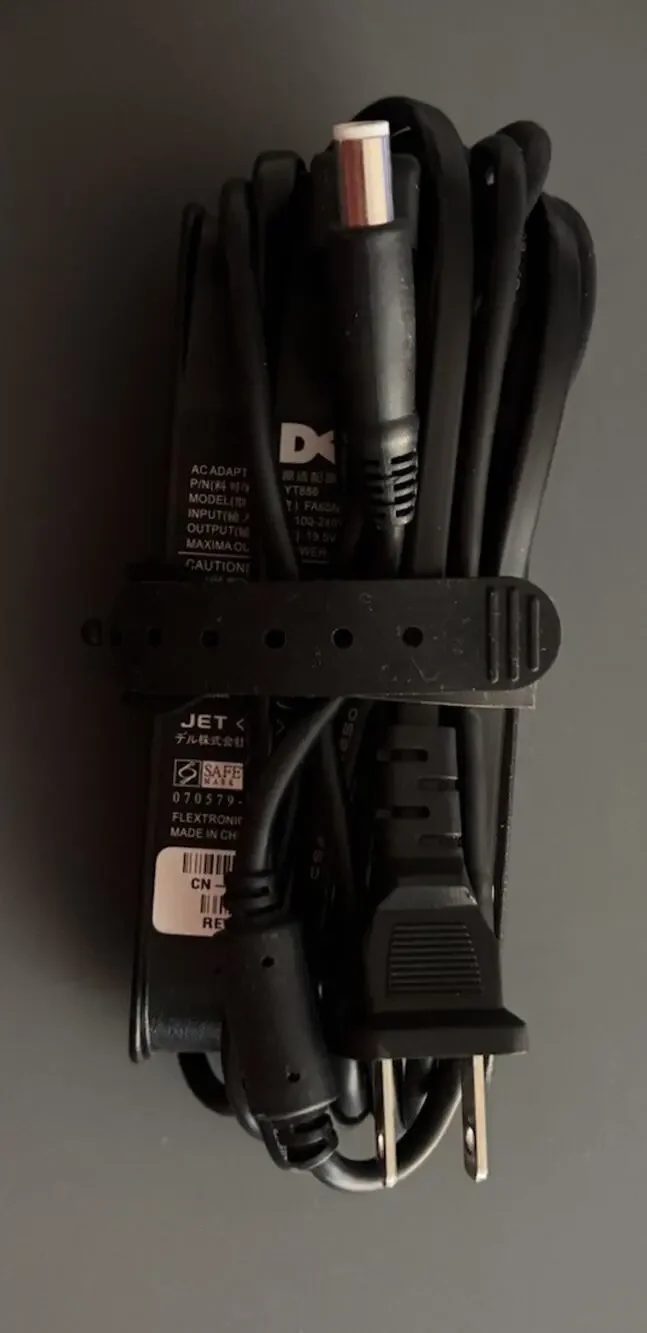 DELL AC Adapter Model FA65NS0-00